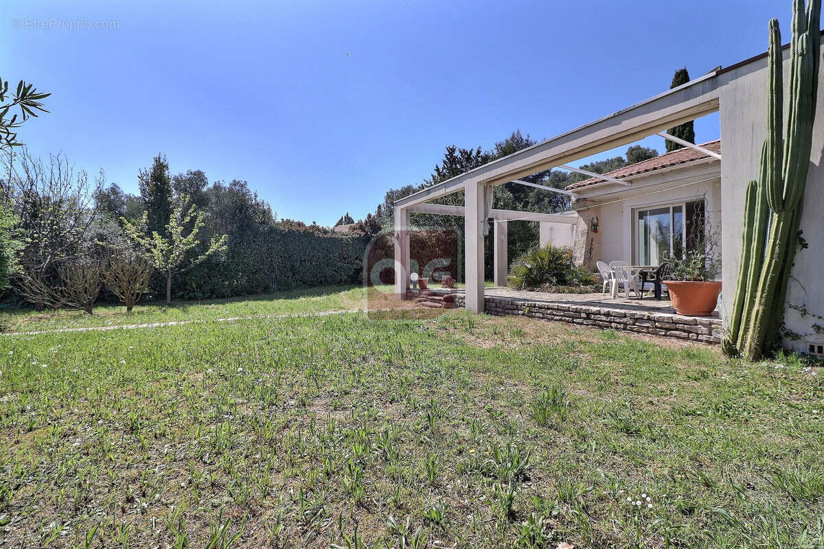 Maison à SAINT-VINCENT-DE-BARBEYRARGUES