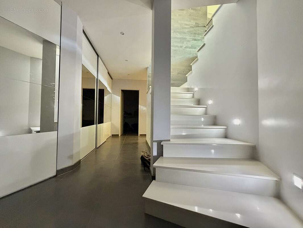 Maison à COULOUNIEIX-CHAMIERS