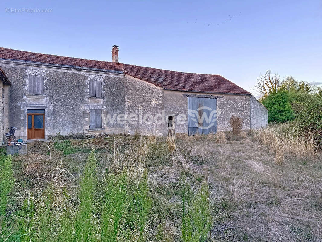 Maison à MAISONNEUVE