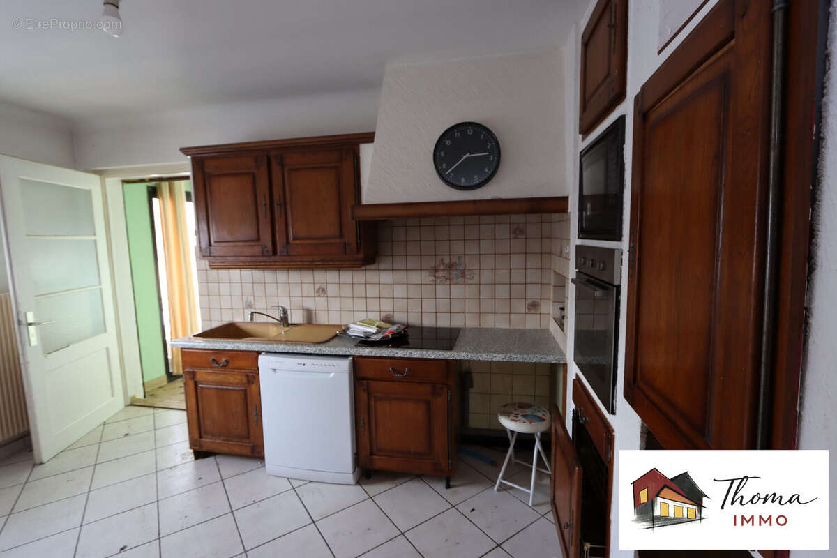 Maison à VILLAGE-NEUF