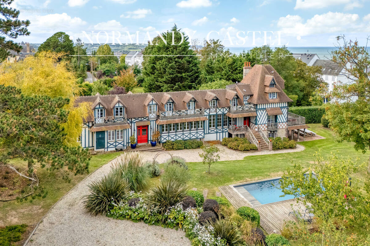 Maison à TROUVILLE-SUR-MER
