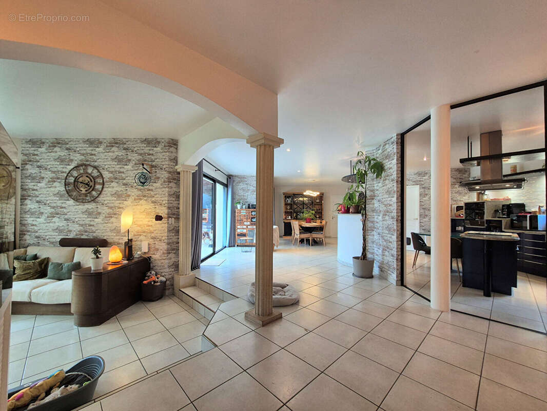 Maison à SAINT-HILAIRE-DE-RIEZ