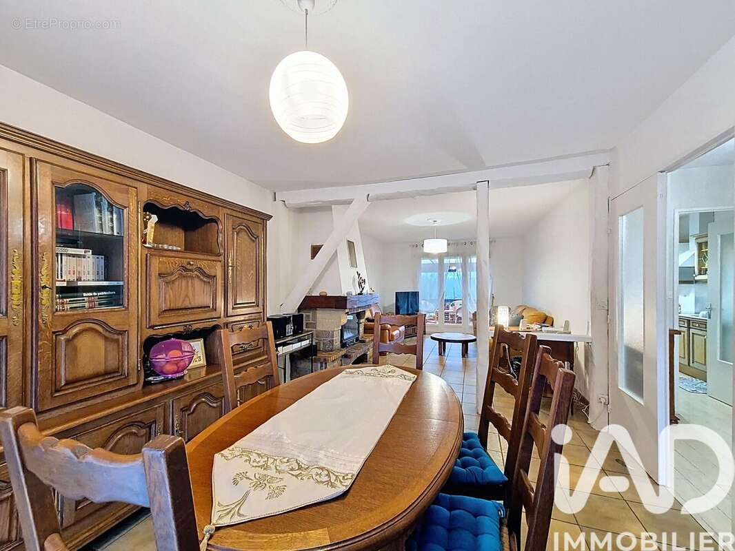Maison 104 m² à Guidel  - photo 2