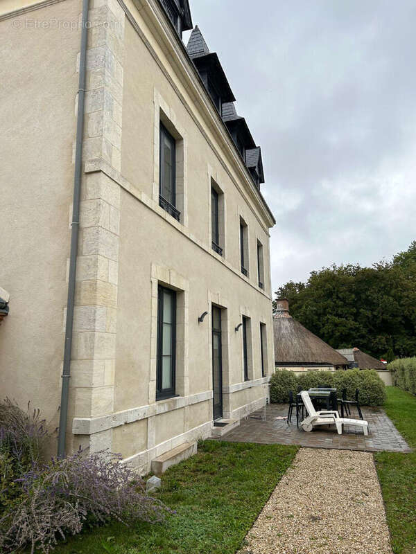 Maison à SAINT-JEAN-DE-BRAYE