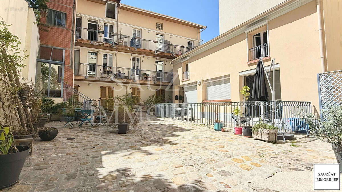 Montrouge - Appartement 5 pièces de charme - photo 16
