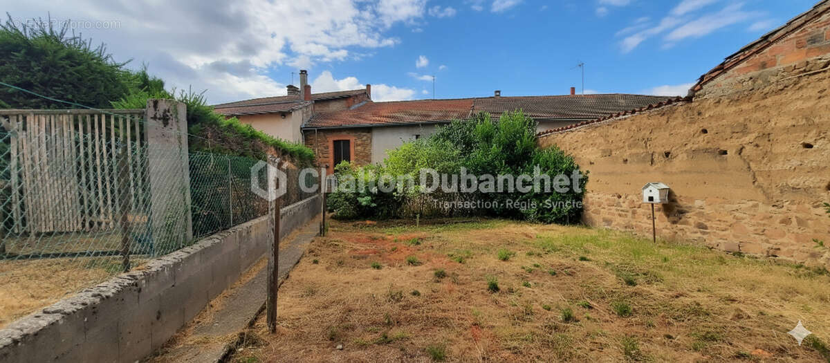 Maison à BUSSIERES