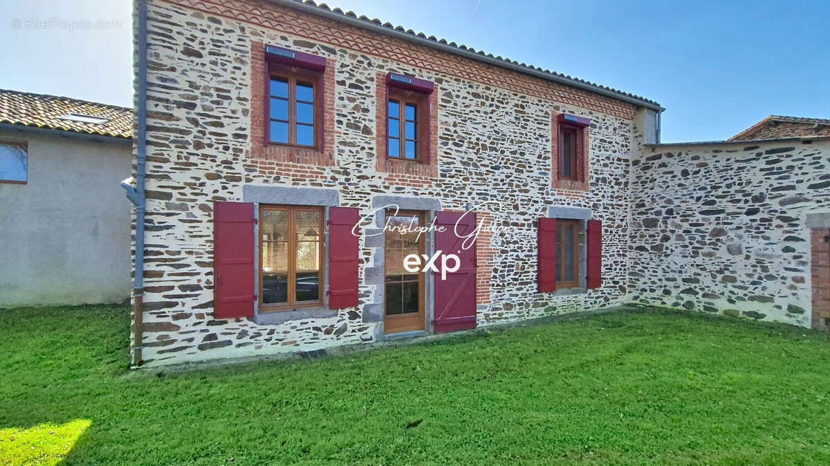 Maison 170 m² à Bellac  - photo 3