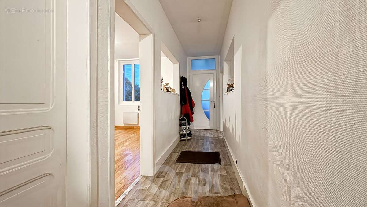 Maison à BESSINES-SUR-GARTEMPE