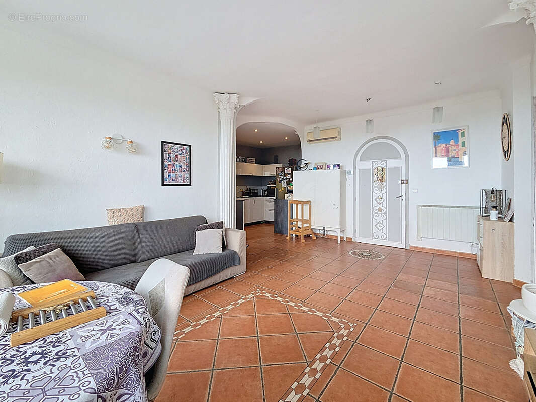 Appartement à VENCE