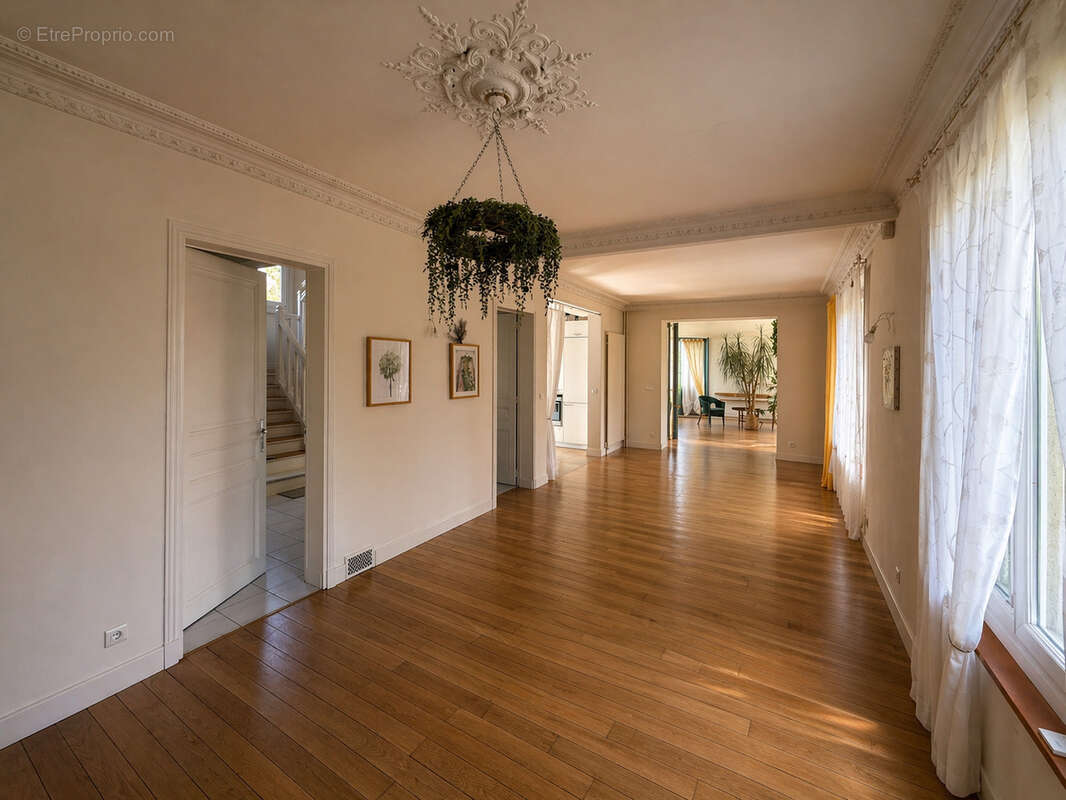 Maison à L'ISLE-ADAM