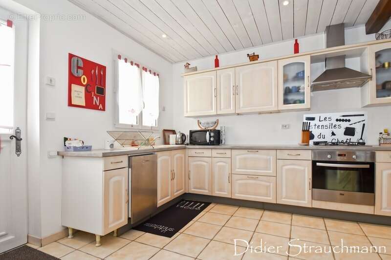 Maison à DOMPIERRE-SUR-MER