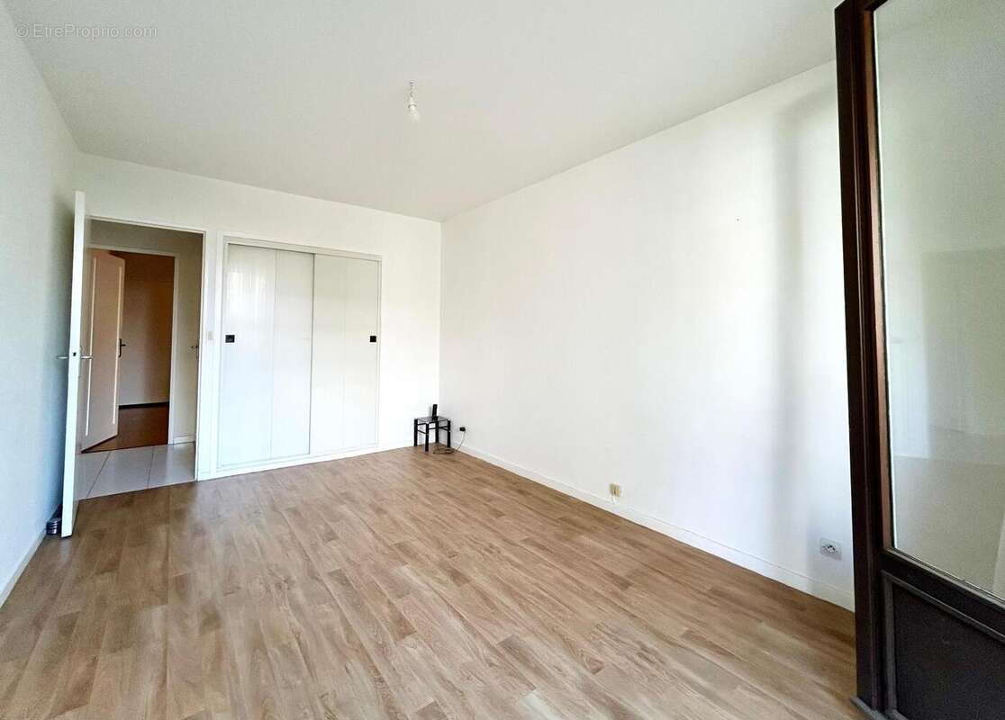 Appartement 97 m² à Angers  - photo 11