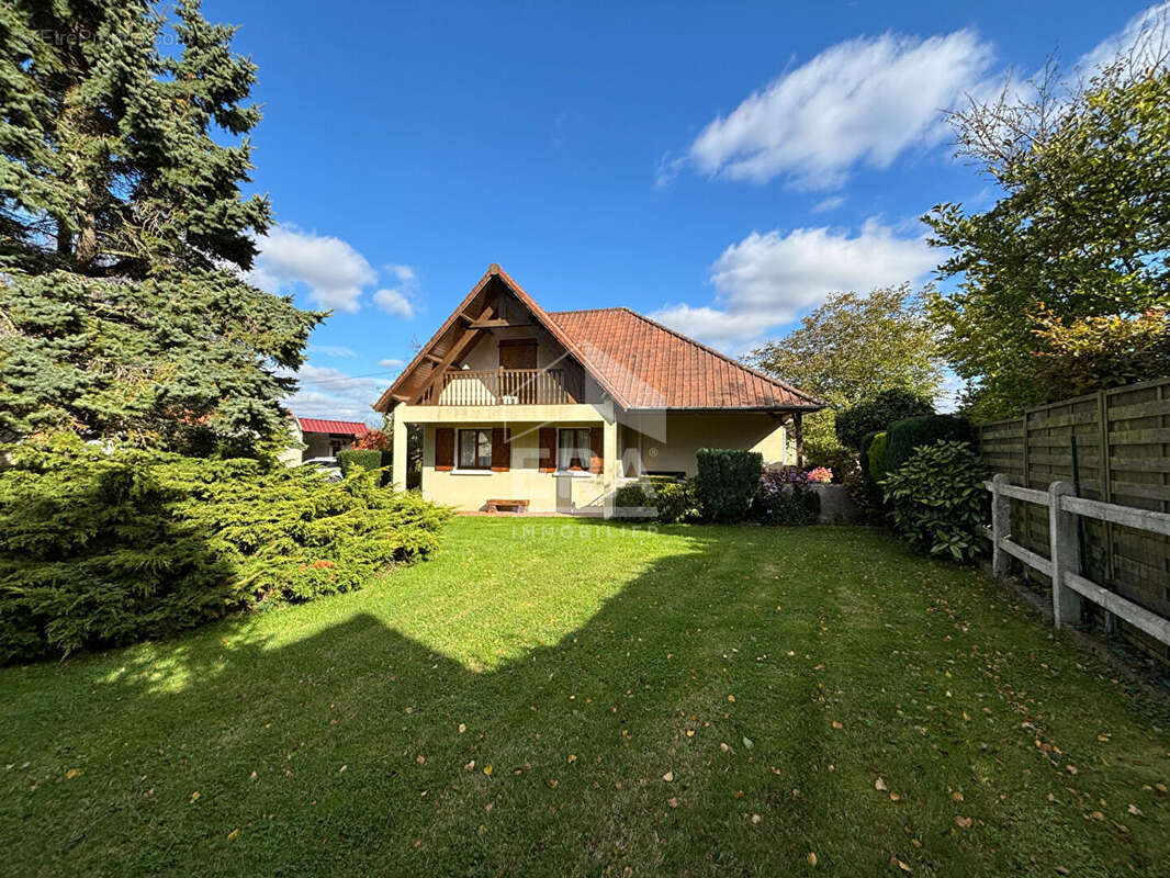 Maison à MENNEVILLE