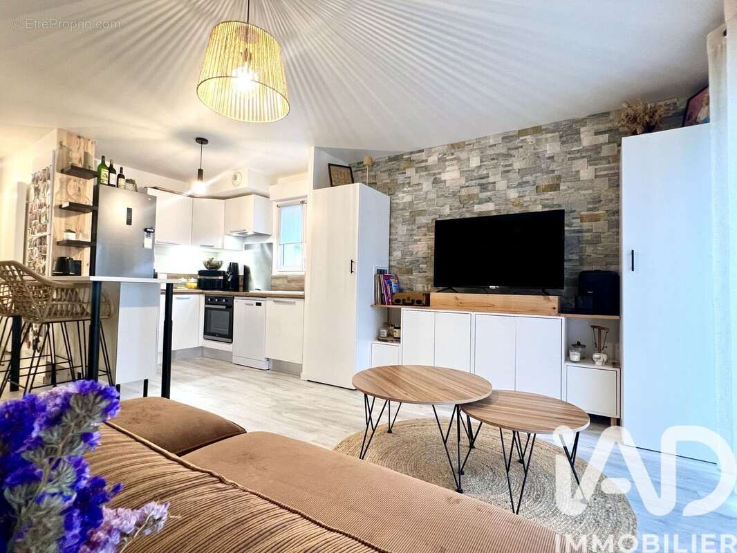 Photo 2 - Maison à CADAUJAC