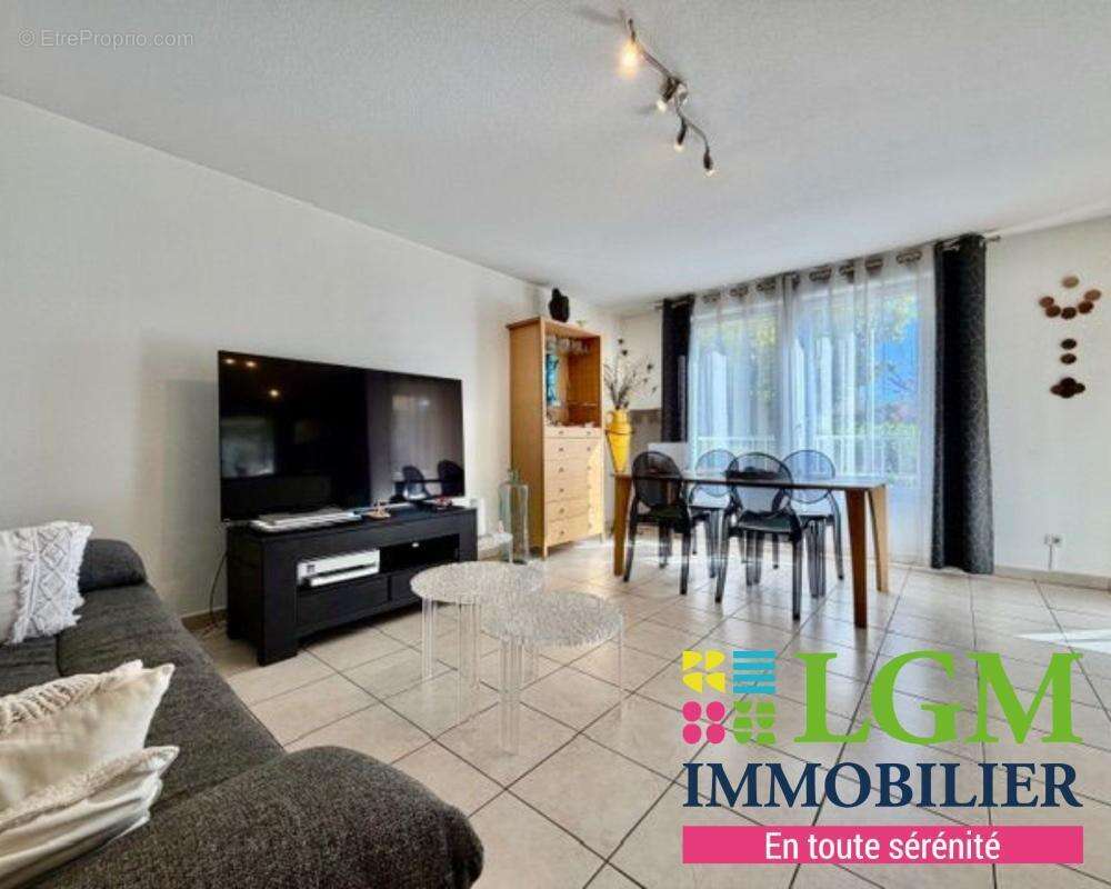 Appartement à LATTES