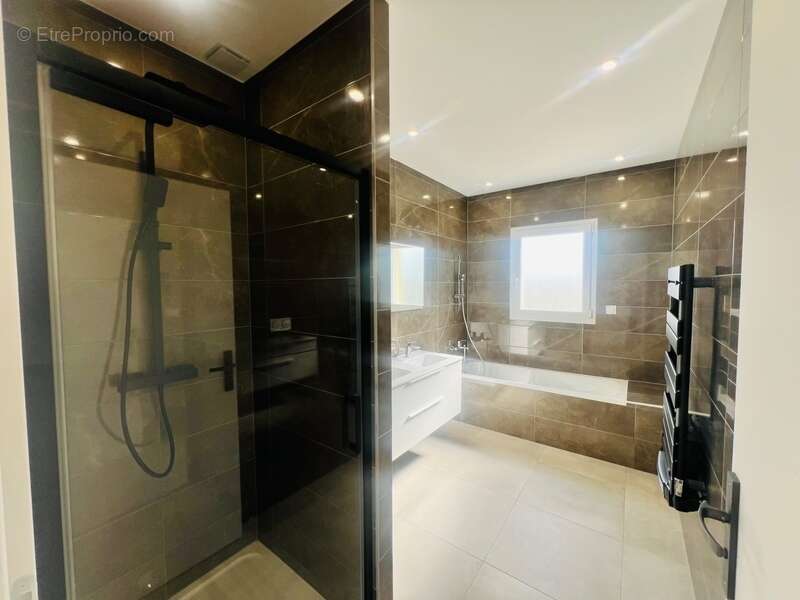 Maison à CHATELLERAULT