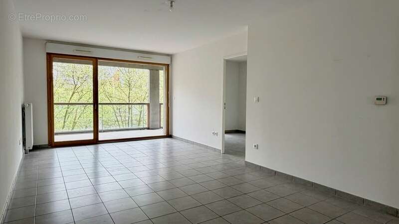 Appartement à L'ILE-SAINT-DENIS
