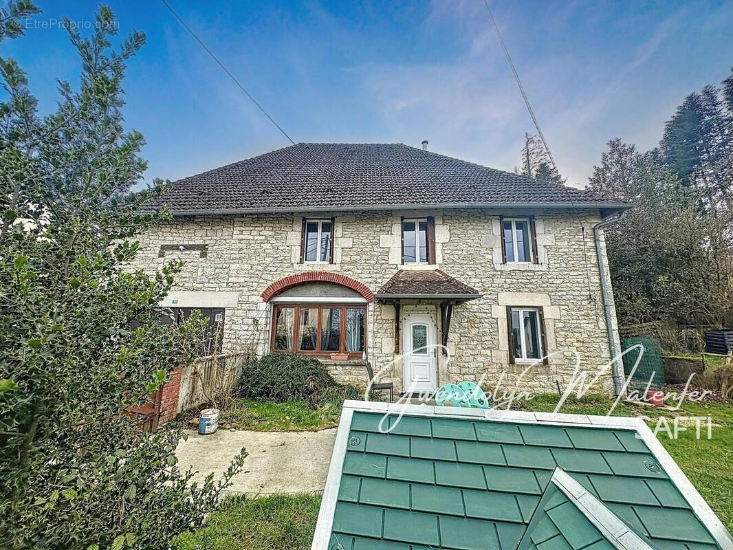 Photo 1 - Maison à VILLERS-FARLAY
