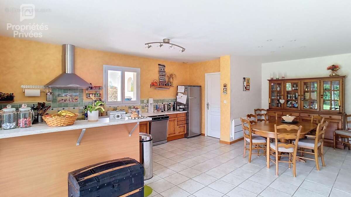 Maison à CHAUVIGNY