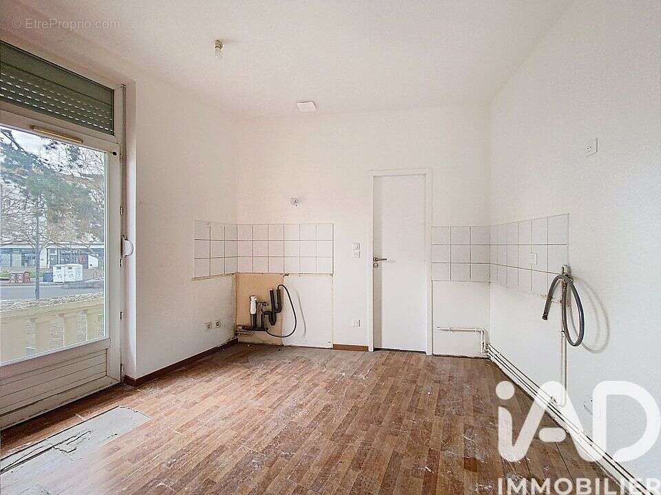 Photo 5 - Appartement à DECINES-CHARPIEU