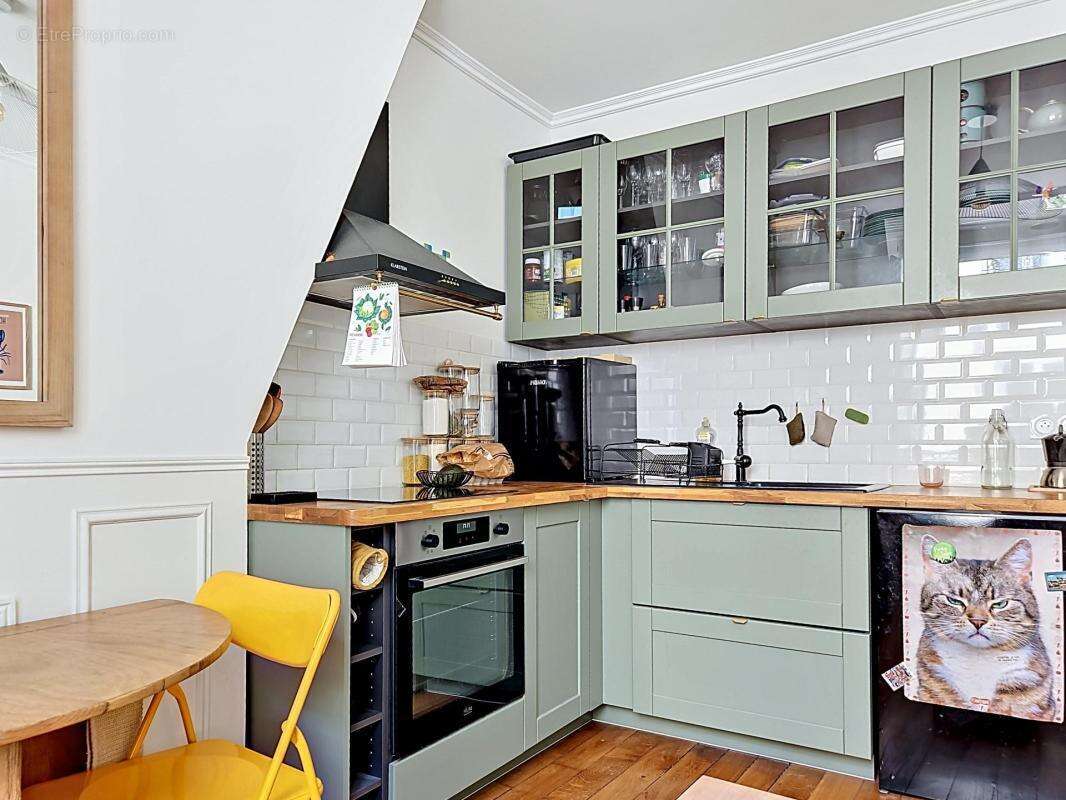 Appartement à PARIS-10E