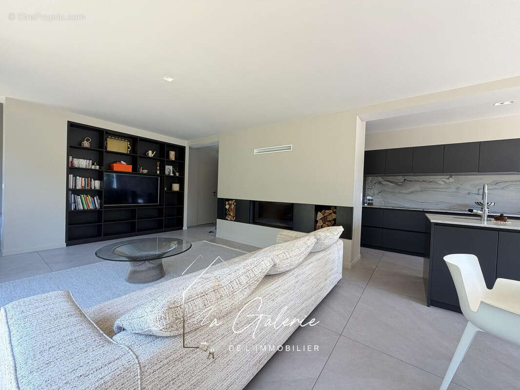Maison contemporaine secteur clemencieres a saint martin le vinoux - photo 4