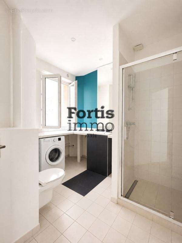Appartement à PARIS-4E