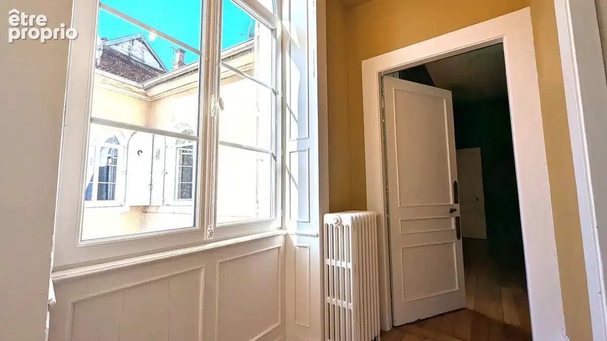 Appartement 121m² Lons-le-Saunier 4 pièces - photo 11