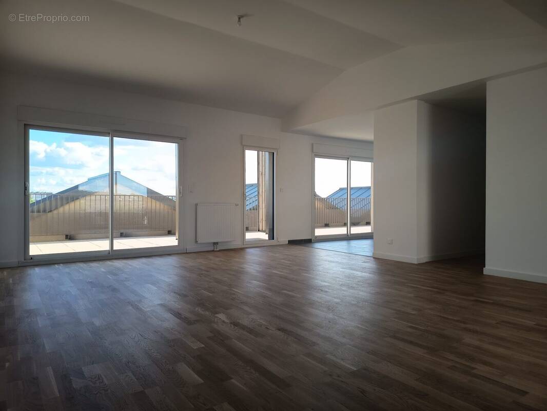 Appartement à LA RICHE