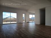 Appartement à LA RICHE