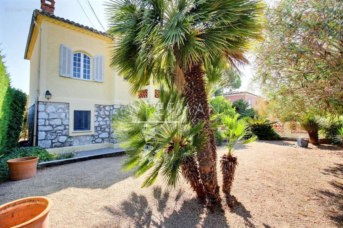 Charmante maison de 7 pièces - Cagnes-sur-mer - photo 15