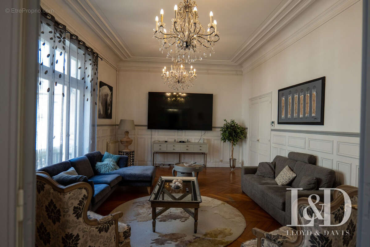 Appartement à COMPIEGNE