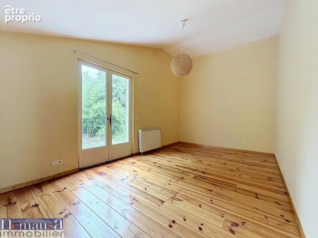 A vendre - nîmes   belle maison de plain-pied de 150 m2 avec piscine sur une parcelle de 2 100 m2 - photo 18