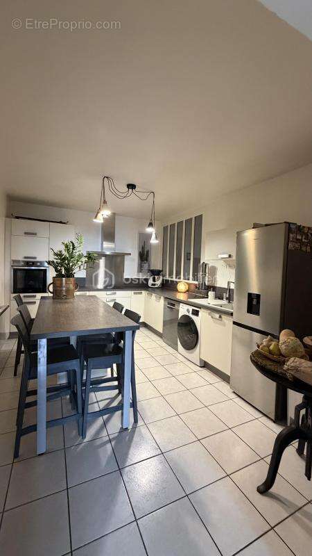 Appartement à POLLIONNAY