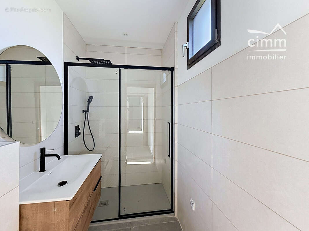 Maison 124 m² à Mazan  - photo 6