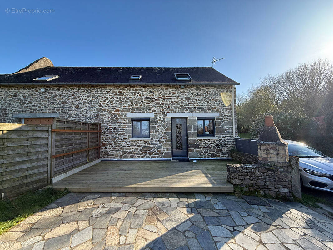 Maison à ARZAL