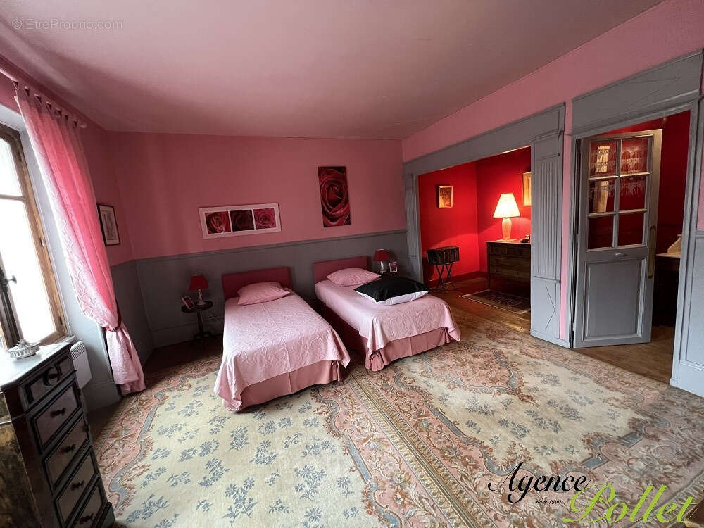 Maison à AUBIGNY-SUR-NERE