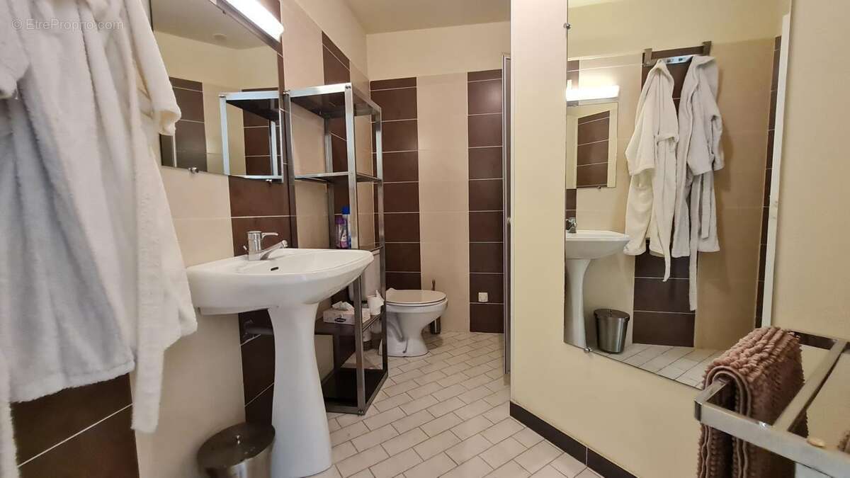 Maison à LES ANGLES