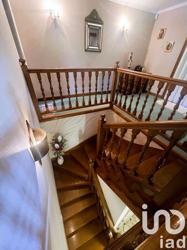 Maison 204 m² à Peronne  - photo 4
