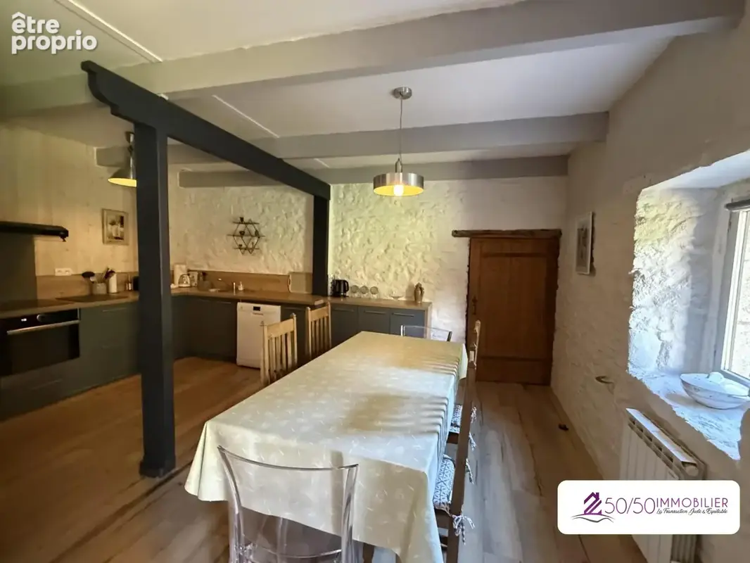 Maison 8 pièces 200 m² à vendre à Commana (29450) - photo 8