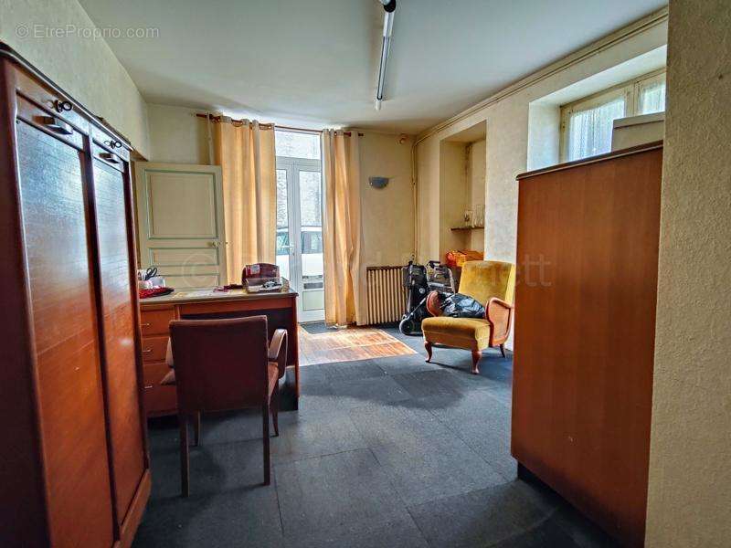 Maison à SAUZE-VAUSSAIS