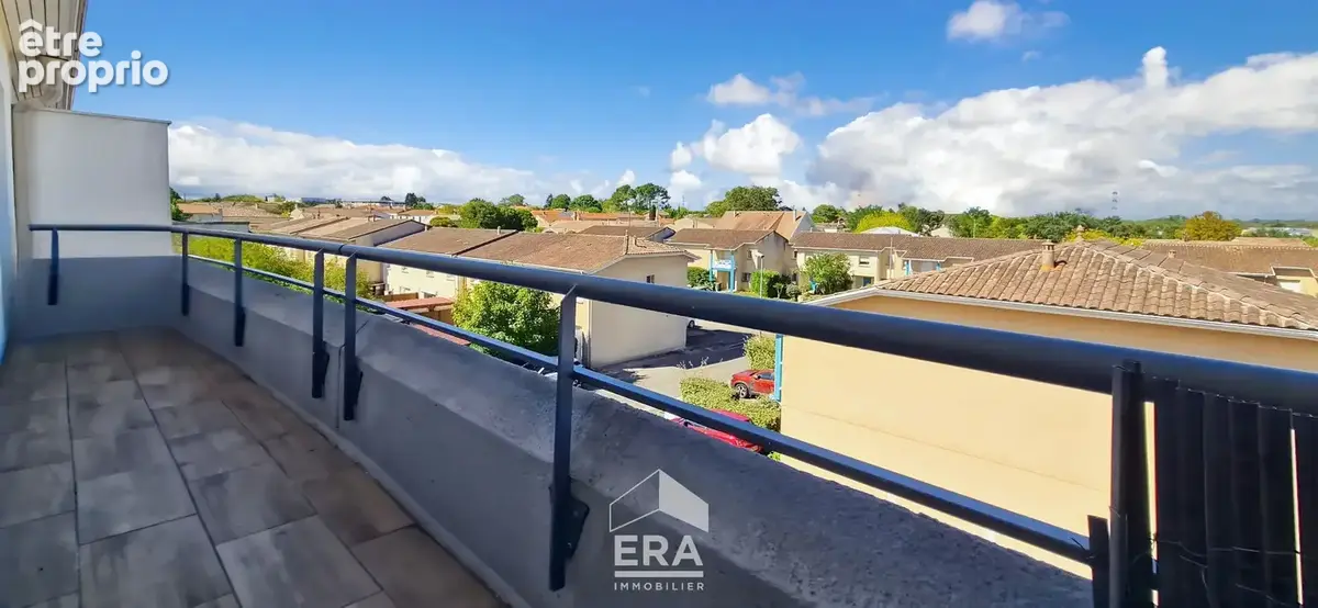 EYSINES CENTRE - Appartement T3 de 67m² - balcon 10m² - exposé Ouest - 1 place de parking - photo 2
