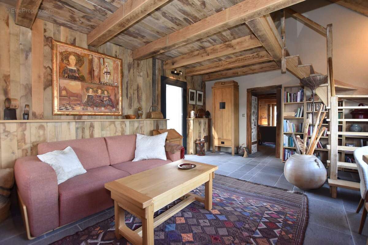 Maison 76 m² à Le Monteil  - photo 8