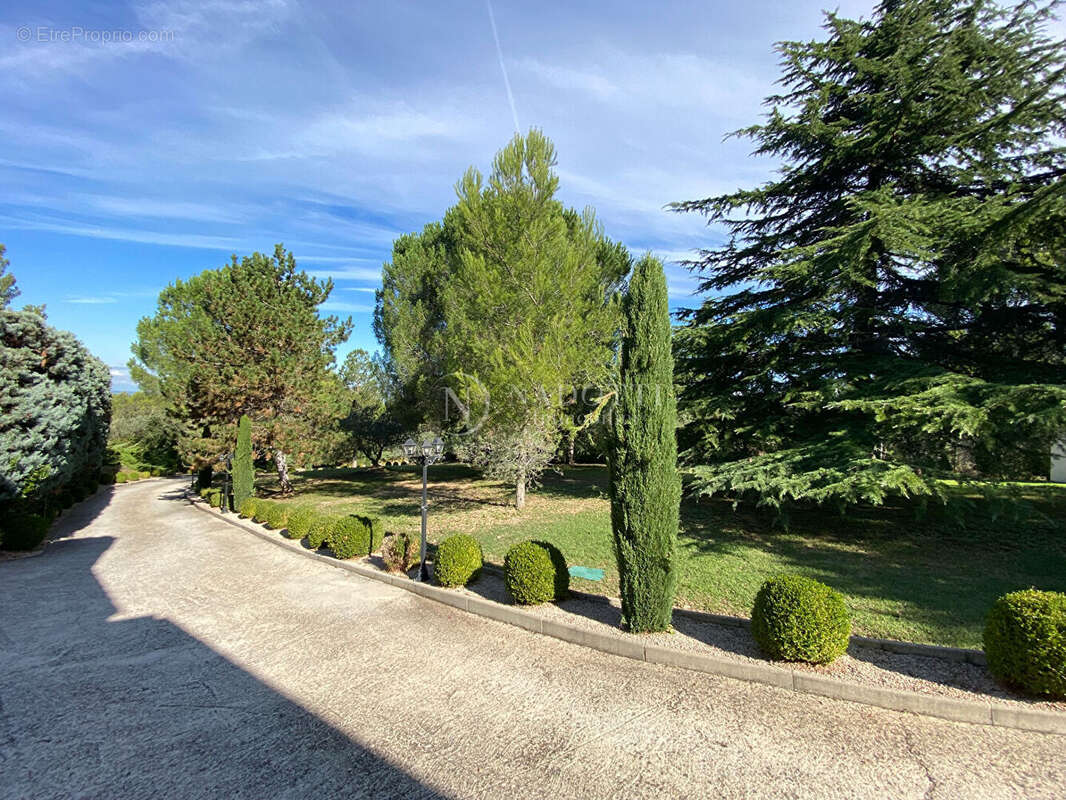 Maison à PLAN-D'ORGON