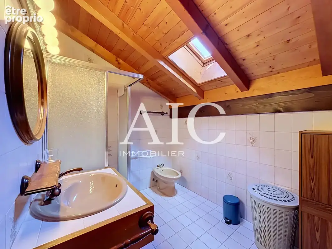 Chalet avec beau terrain de 1 636 m2, tres belle vue sur le du mont-blanc - photo 16