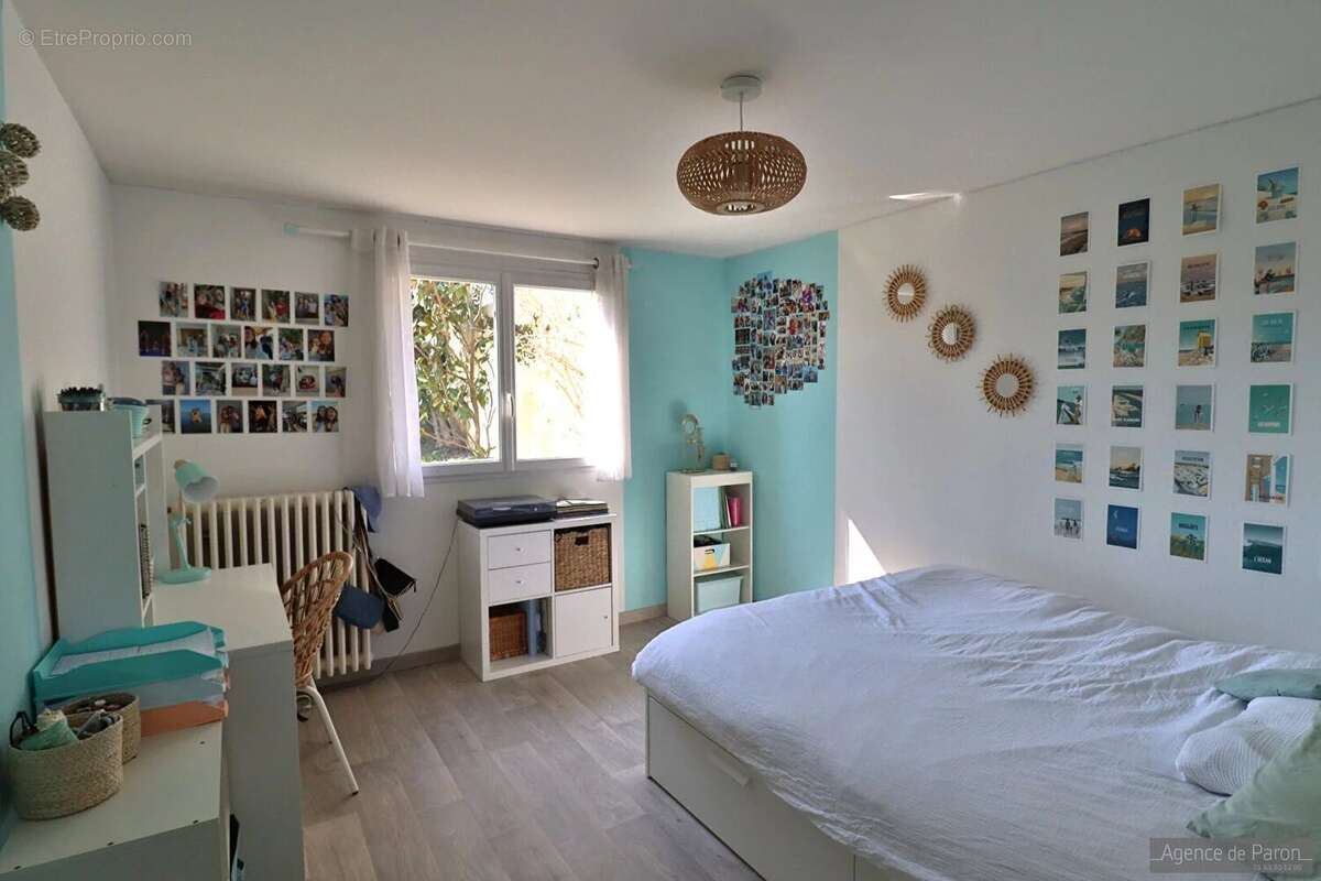 Maison à VERRIERES-LE-BUISSON