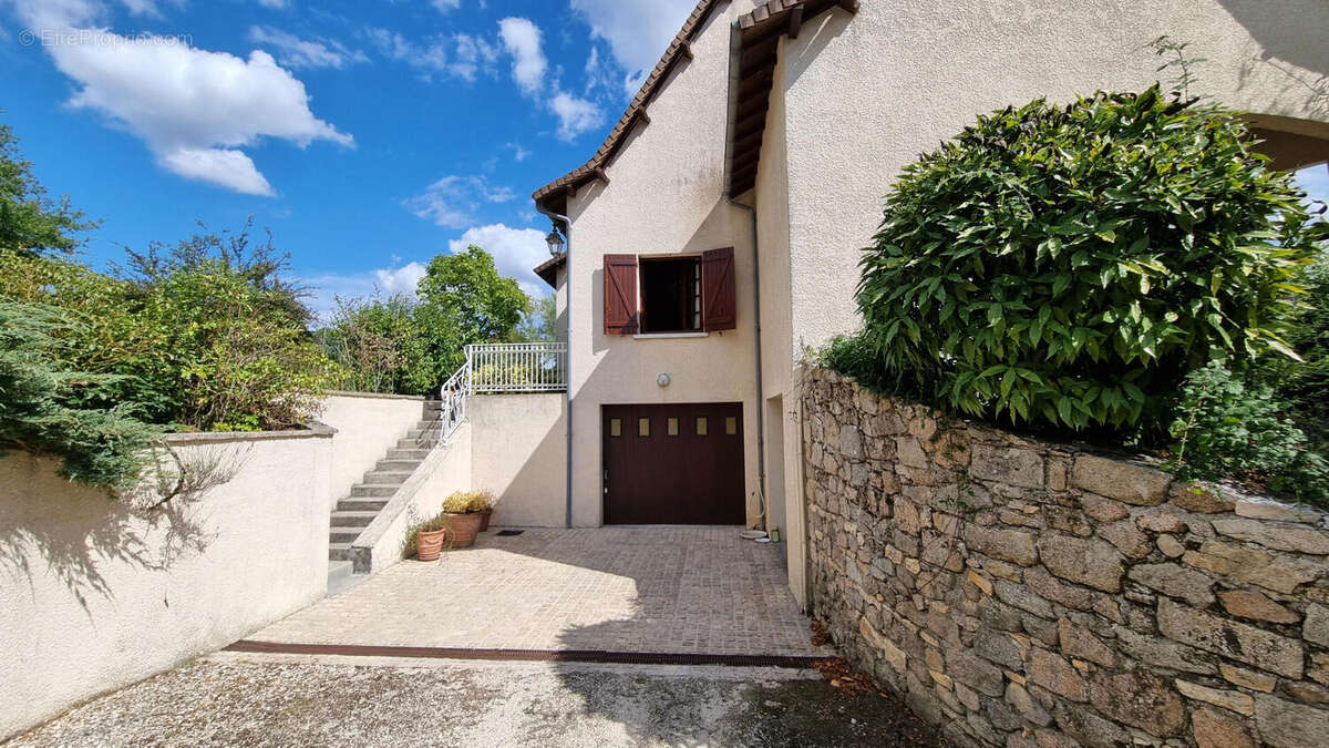 Villa proche centre ville - photo 6