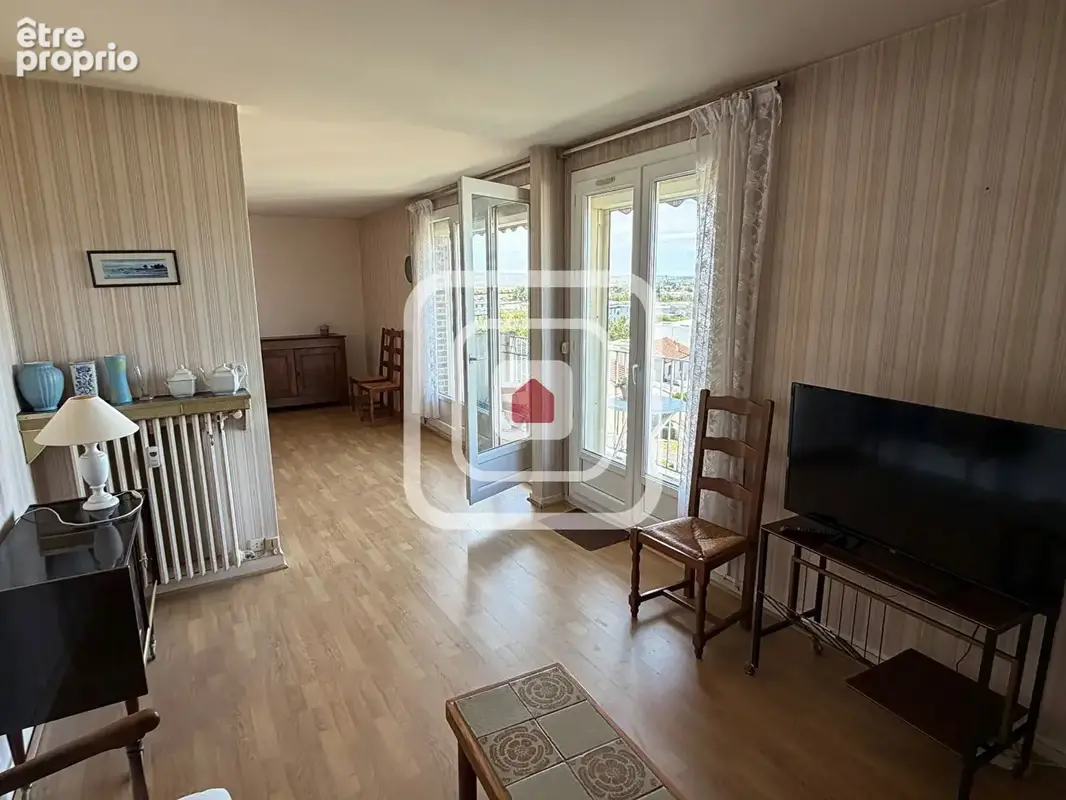Appartement reims / tinqueux ascenseur balcon stationnement cave - photo 5