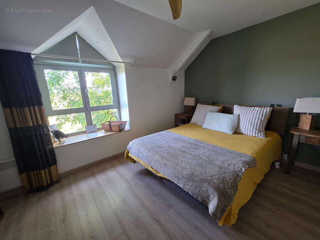 Maison à ANGLES-SUR-L&#039;ANGLIN