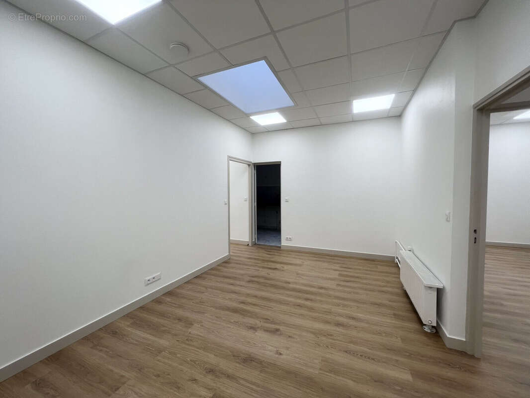 Commerce à PARIS-15E